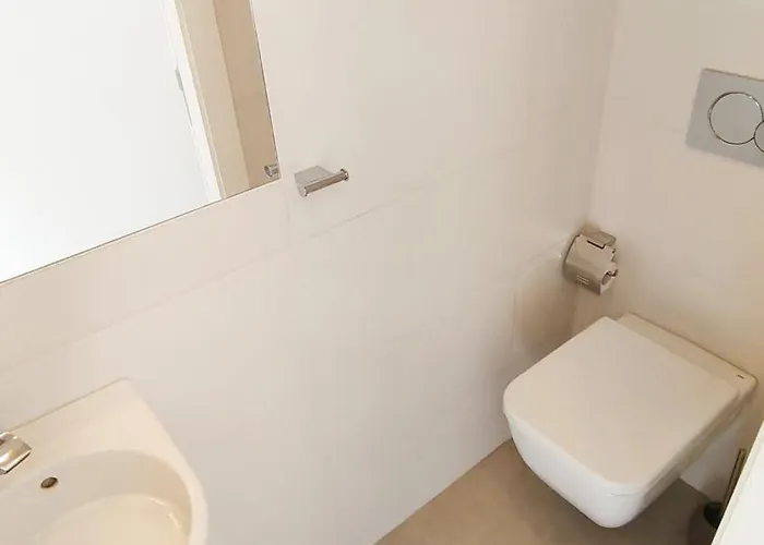 Marbella Golf 27 펜션 *