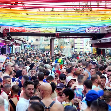 בית נופש Marbella Golf 27 *